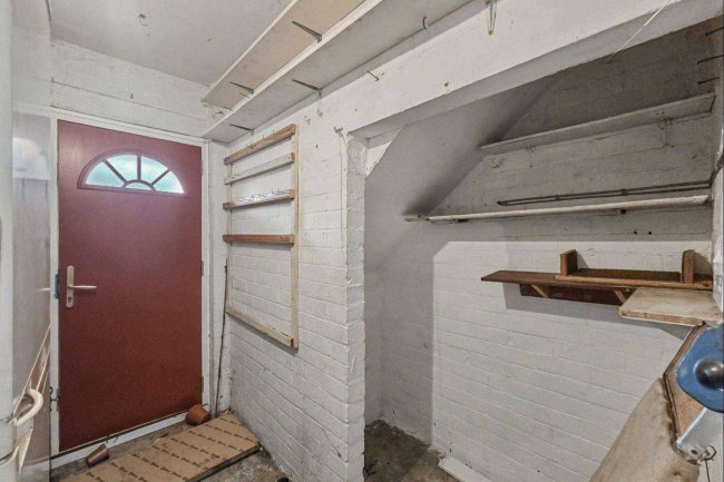 4 Lingmoor Close, Middleton, Manchester M24 4JW 52