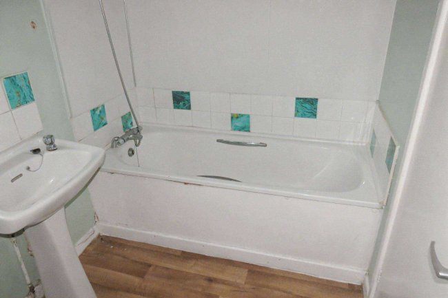 52 Juddfield Street, Haydock, St. Helens WA11 0BD 1