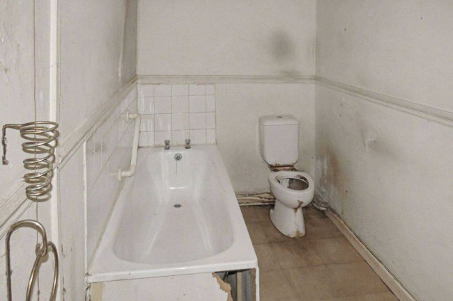 72 Dryden Street,  Bootle L20 4RU 79