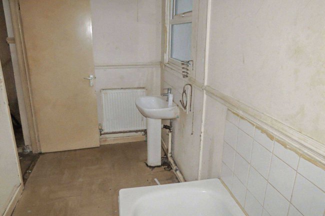 72 Dryden Street,  Bootle L20 4RU 79