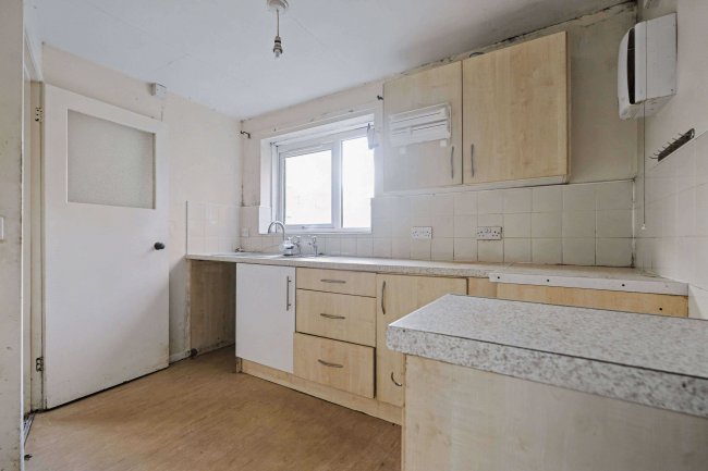 1 Mill Street, Longtown, Carlisle CA6 5TF 72