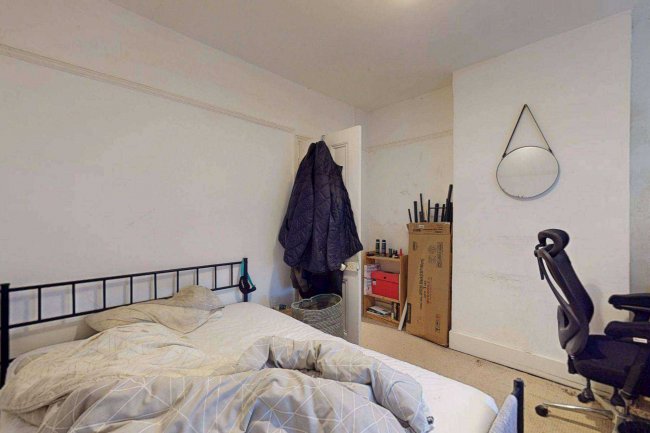 28 & 30 High Street, Northwood HA6 1BN 6