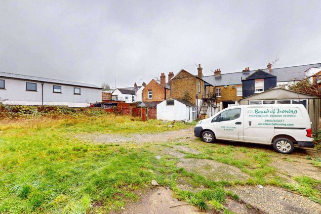 28 & 30 High Street, Northwood HA6 1BN 6