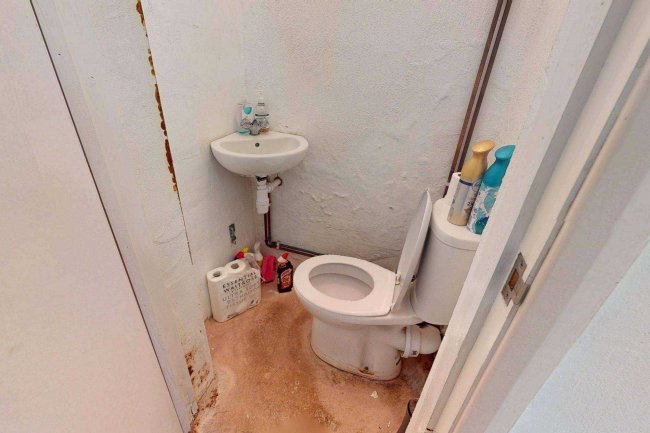 30 High Street, Northwood HA6 1BN 4