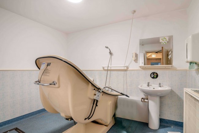 241 Normanby Road, South Bank, Middlesbrough, Cleveland, TS6 6SX 7