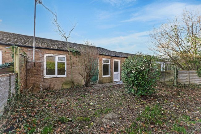 137 Lime Kiln, Royal Wootton Bassett, Wiltshire SN4 7HQ 33