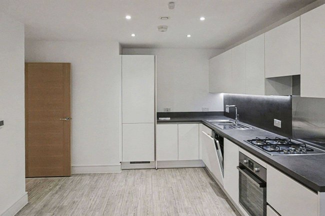 55 Suffield Lodge, Suffield Hill, High Wycombe, Buckinghamshire, HP11 2FR 68