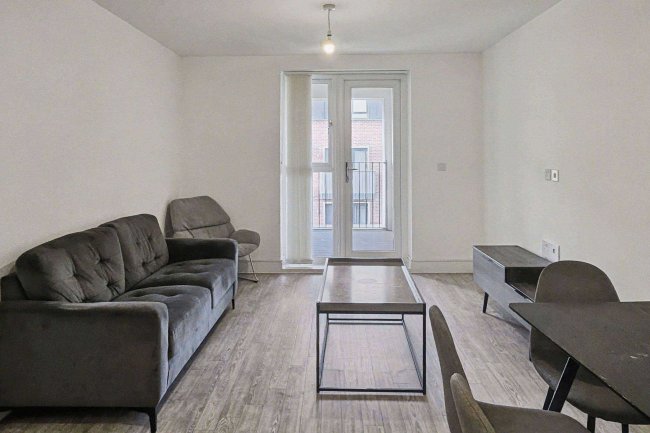 55 Suffield Lodge, Suffield Hill, High Wycombe, Buckinghamshire, HP11 2FR 68