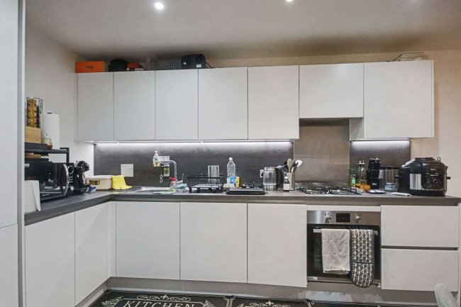 49 Suffield Lodge, Suffield Hill, High Wycombe, Buckinghamshire, HP11 2FR 3