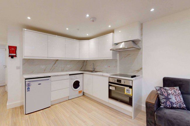 365 Edgware Road, London W2 1BS 9