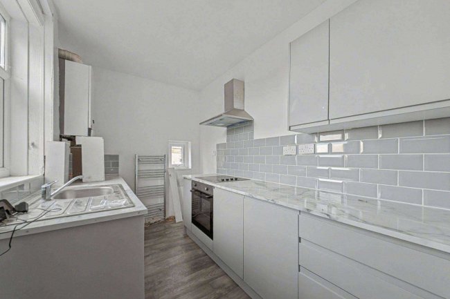 35 Scrogg Road, Newcastle upon Tyne NE6 4EX 18