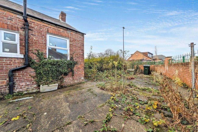 35 Scrogg Road, Newcastle upon Tyne NE6 4EX 18