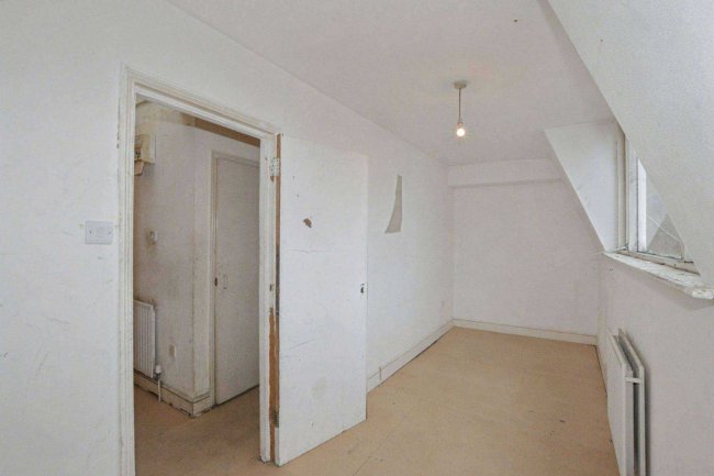 40F Powis Square, Notting Hill, London, W11 2AY 7