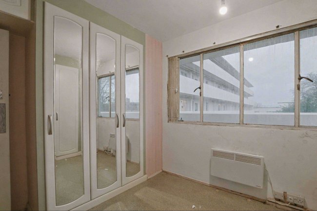 54 Pullman Court, Streatham Hill, Streatham, London SW2 4ST 5