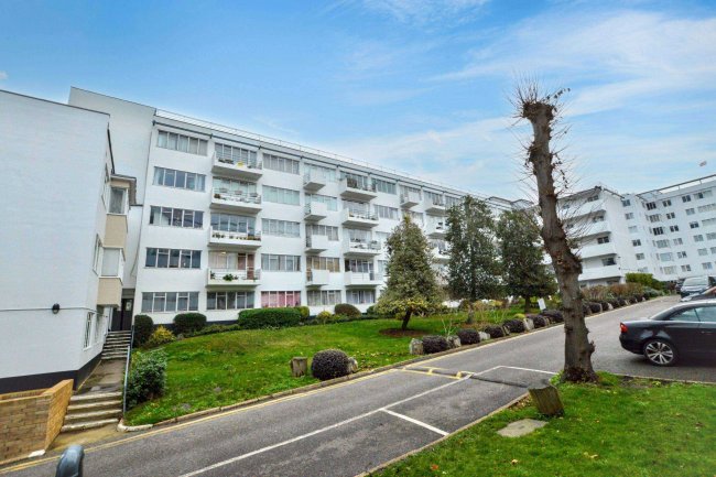 54 Pullman Court, Streatham Hill, Streatham, London SW2 4ST 5