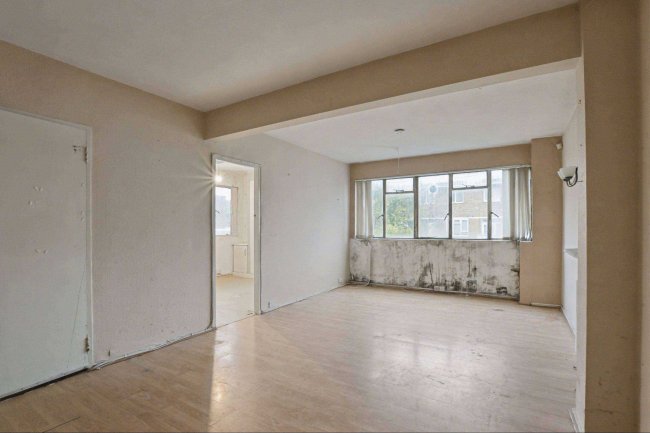 54 Pullman Court, Streatham Hill, Streatham, London SW2 4ST 5