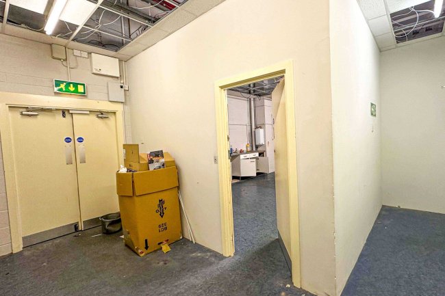 8 Cole Street, Scunthorpe, DN15 6QY 32