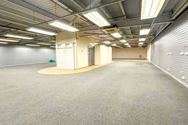 8 Cole Street, Scunthorpe, DN15 6QY 32