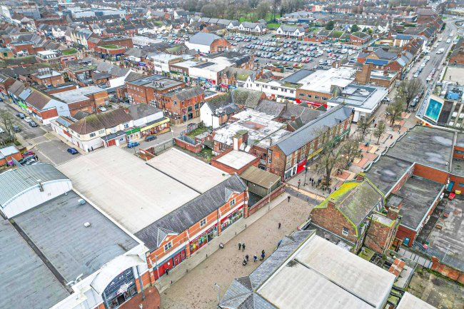 8 Cole Street, Scunthorpe, DN15 6QY 32