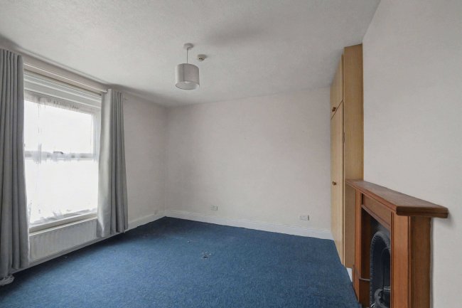 159 West End Road, Bitterne, Southampton, Hampshire, SO18 6PJ 3