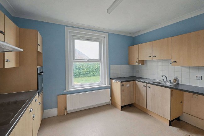 159 West End Road, Bitterne, Southampton, Hampshire, SO18 6PJ 3