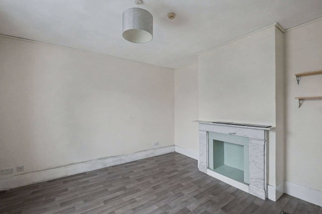 159 West End Road, Bitterne, Southampton, Hampshire, SO18 6PJ 3