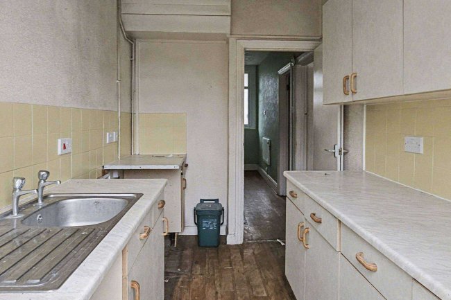 9 Harold Road, Park Royal, London, NW10 7BG 54