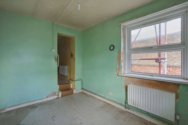 Ground Floor Flat, 1 Nightingale Road, Harlesden, London NW10 4RG 6