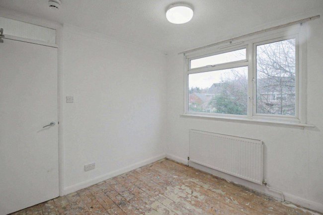 202 Maltings Lane, Witham, Essex, CM8 1JN 25