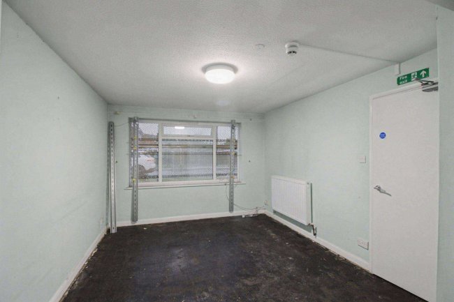 202 Maltings Lane, Witham, Essex, CM8 1JN 25