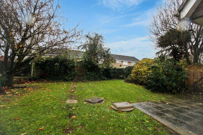 202 Maltings Lane, Witham, Essex, CM8 1JN 25