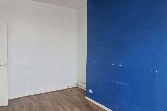 26D Westcroft Square, Stamford Brook, London W6 0TD 3