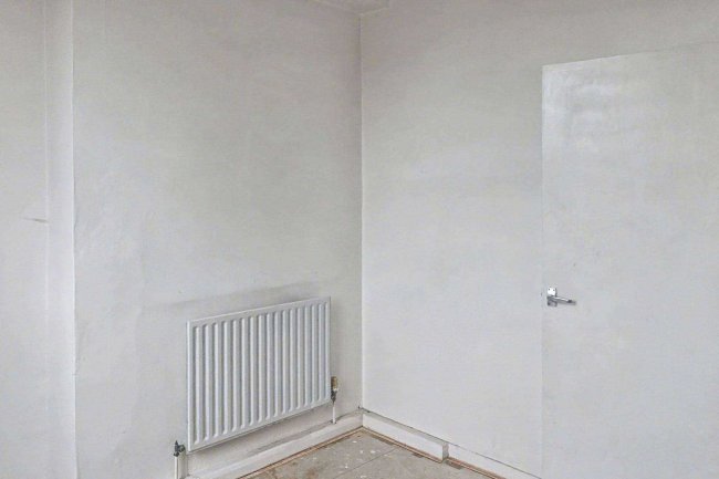 26D Westcroft Square, Stamford Brook, London W6 0TD 3