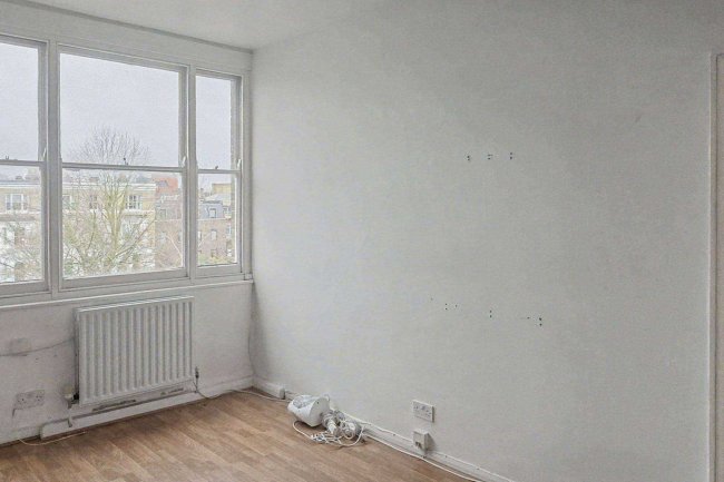 26D Westcroft Square, Stamford Brook, London W6 0TD 3