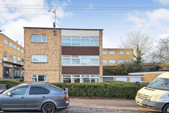 Ground Floor Flat, 1 Charles Court, Forest Hills Drive, Southampton, SO18 2FY 34