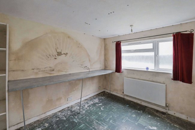 Ground Floor Flat, 1 Charles Court, Forest Hills Drive, Southampton, SO18 2FY 34