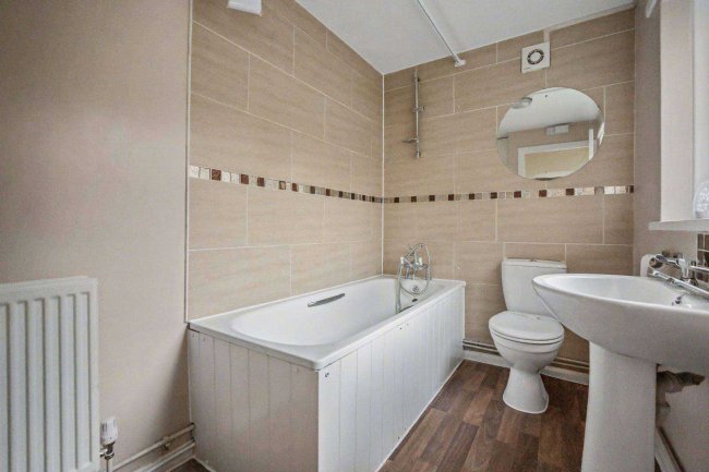 50 The Rocks Road, East Malling, West Malling, Kent ME19 6AU 5