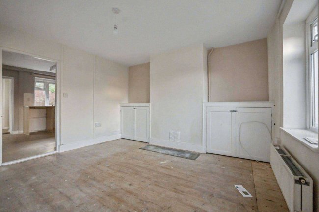 50 The Rocks Road, East Malling, West Malling, Kent ME19 6AU 5