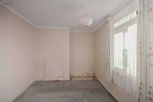 3 White Heart Cottages, English Drove, Thorney, Peterborough  PE6 0TL 4