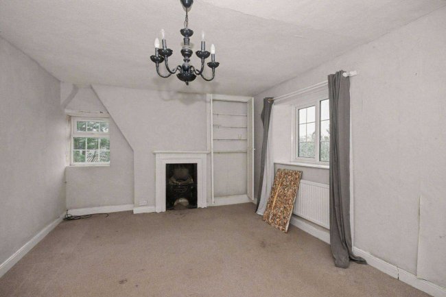 Fletchers Farmhouse, Thorney Road, Newborough, Cambridgeshire PE6 7RW 1