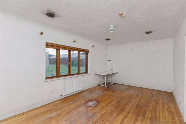 Temple Cottage, Rushden Road, Sharnbrook, Bedfordshire MK44 1ND 6