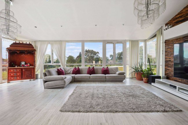 Svetlanas, St. Anns Hill Road, Chertsey, Surrey, KT16 9NN 67