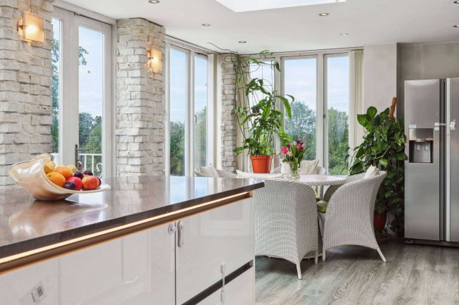 Svetlanas, St. Anns Hill Road, Chertsey, Surrey, KT16 9NN 67