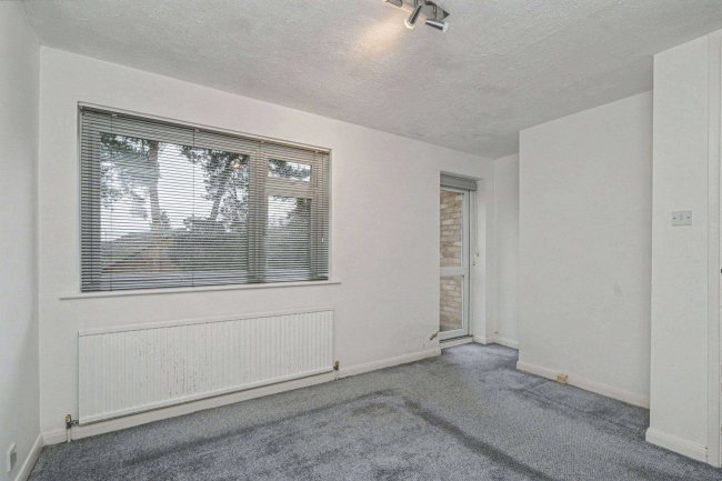 9 Coniston Court, Hanger Hill, Weybridge, KT13 9YR 77