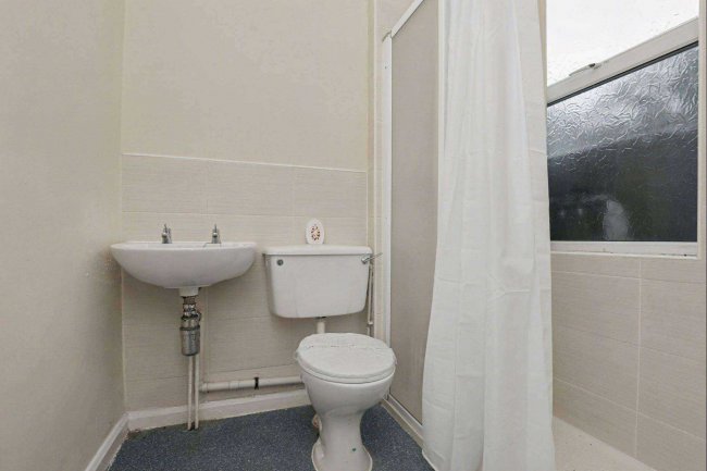 38 Holbeck Street, Liverpool, L4 2UT 12