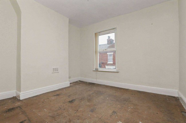 38 Holbeck Street, Liverpool, L4 2UT 12