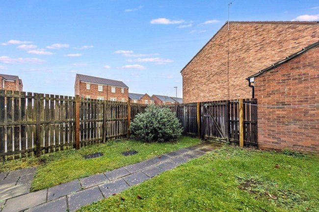 19 Torwood Court, Cramlington, Northumberland, NE23 2BZ 76