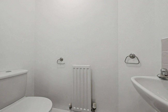 19 Torwood Court, Cramlington, Northumberland, NE23 2BZ 76