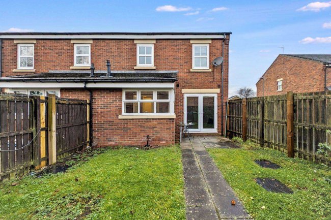 19 Torwood Court, Cramlington, Northumberland, NE23 2BZ 76