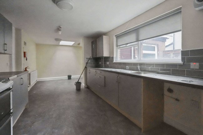 7 Laburnum Road, Kensington, Liverpool, L7 0HT 75